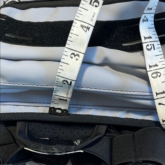 Jipimon Gray and Black Messenger Bag with Functional Design - Picture 9 of 10